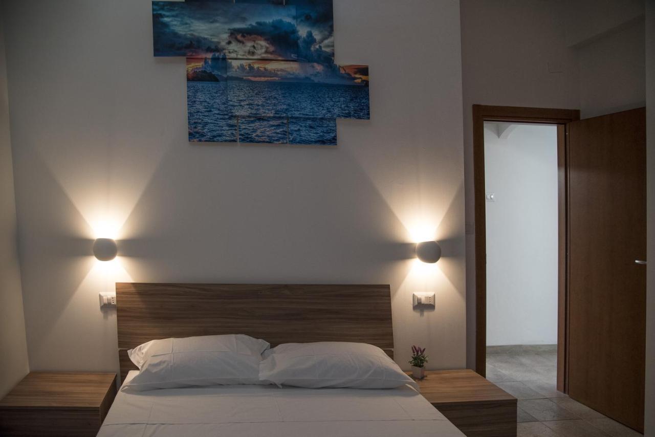 Queen Appartamenti E Camere Campofilone Exteriér fotografie