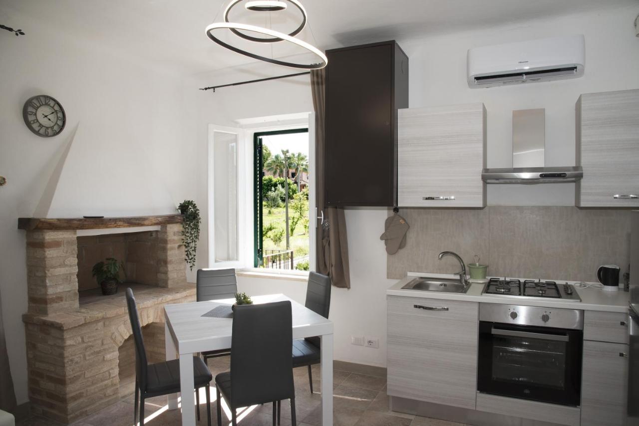 Queen Appartamenti E Camere Campofilone Exteriér fotografie